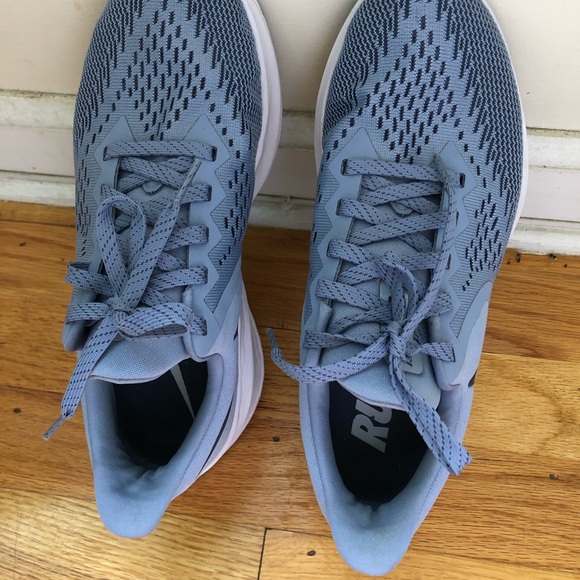 NIKE ZOOM WINFLO 6 LIGHTWEIGHT RUNNING SHOE - Picture 5 of 8